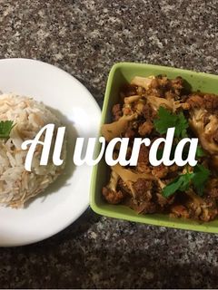 صورة لوصفة يخنة قرنبيط ورز(الزهرة)