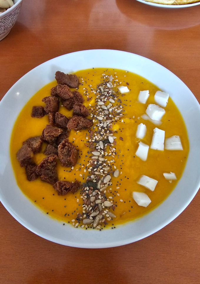 Una foto de Crema de Boniato con Calabaza Olla a Presión