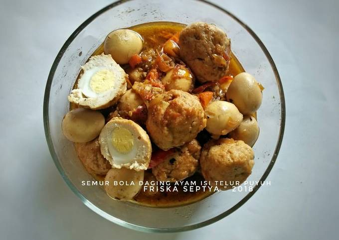 Semur Bola Daging Ayam Isi Telur puyuh