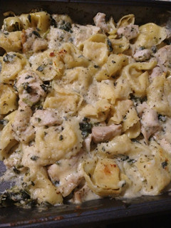 A picture of Chicken Tortellini Bake.