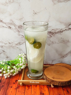 Foto resep Es Kelapa Muda Jeruk Songkit