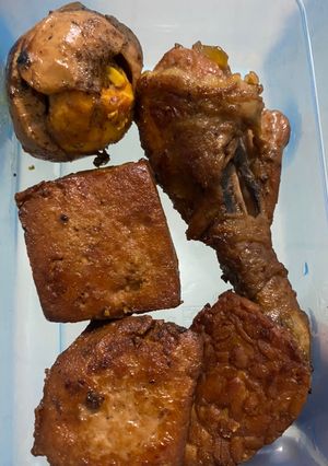 Foto resep Ayam Telor Tahu Tempe Bacem