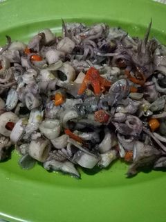 Foto resep Oseng cumi asin mercon