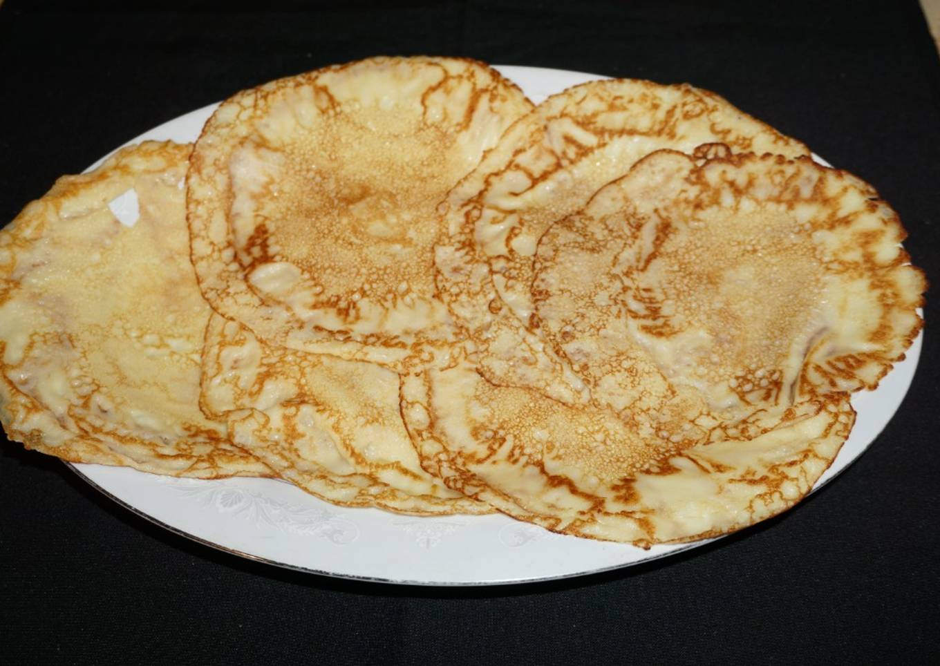 CREPES OR VERY THIN PANCAKES. JON STYLE