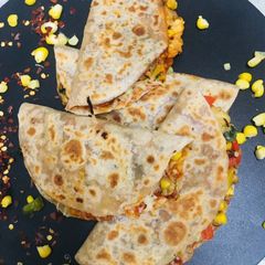 A picture of Left over Roti pizza.