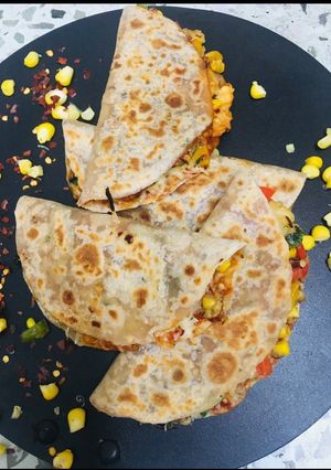 A picture of Left over Roti pizza.