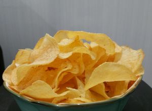 Hình của món KHOAI TÂY CHIÊN GIÒN (POTATO CHIP).