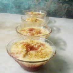 A picture of Dates and apple  custard.