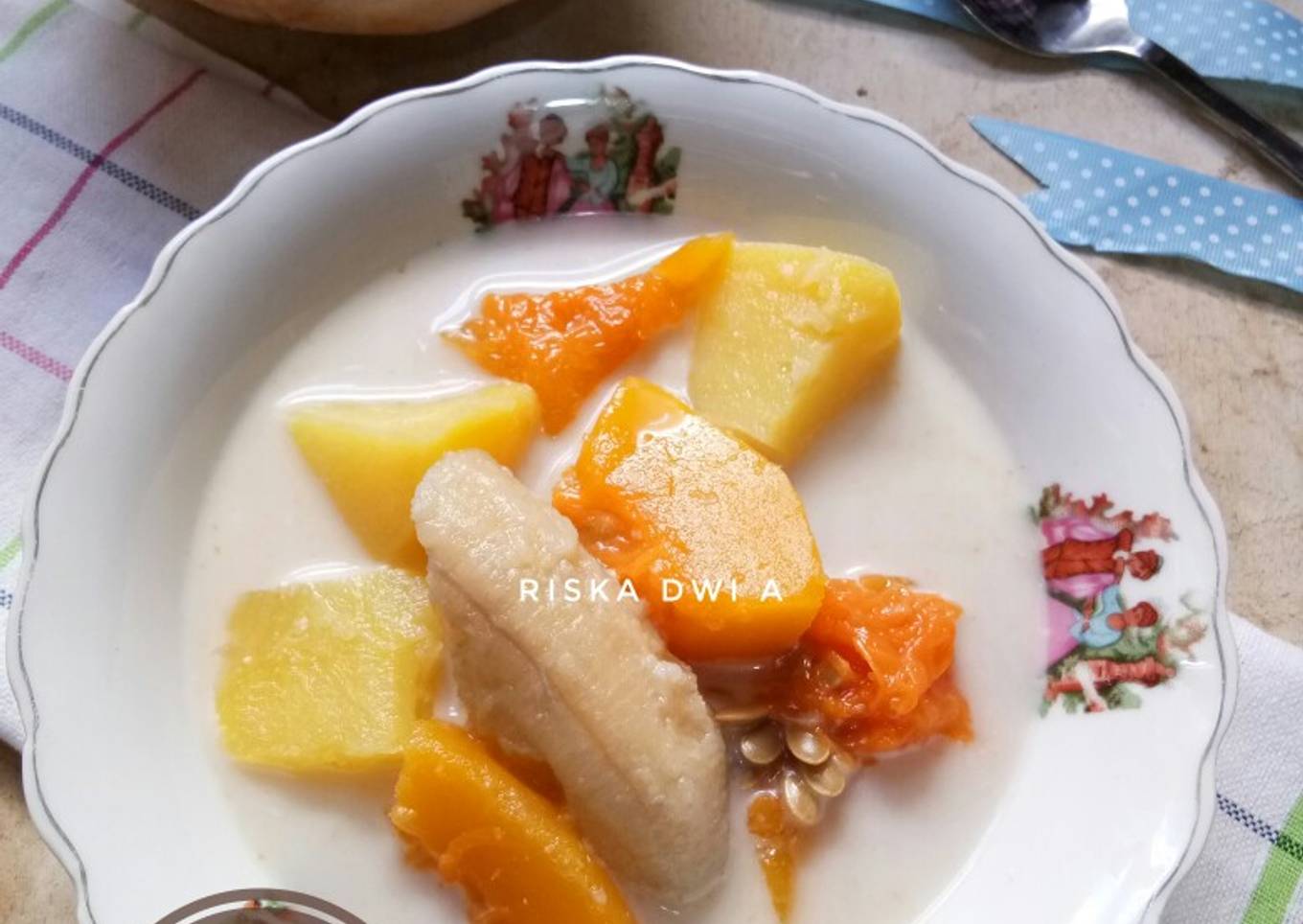 Kolak Waluh Pisang Ubi