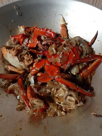 Langkah Mudah untuk Membikin Resep Kepiting lada hitam yang Enak Banget Anti Ribet, Mantap