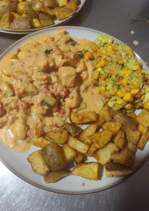 Una foto de Pollo en Salsa Cremosa de Tomate