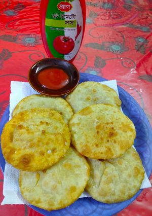 রেসিপি: আলুর পুরি রেসিপির প্রধান ছবি