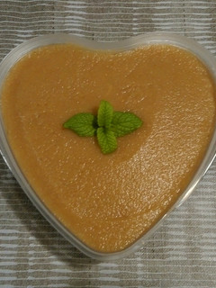 Una foto de Membrillo light con hierbabuena