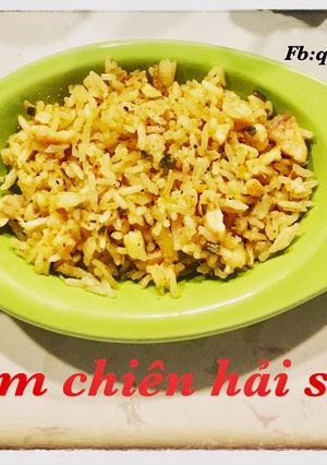 Hình của món Cơm chiên hải sản.