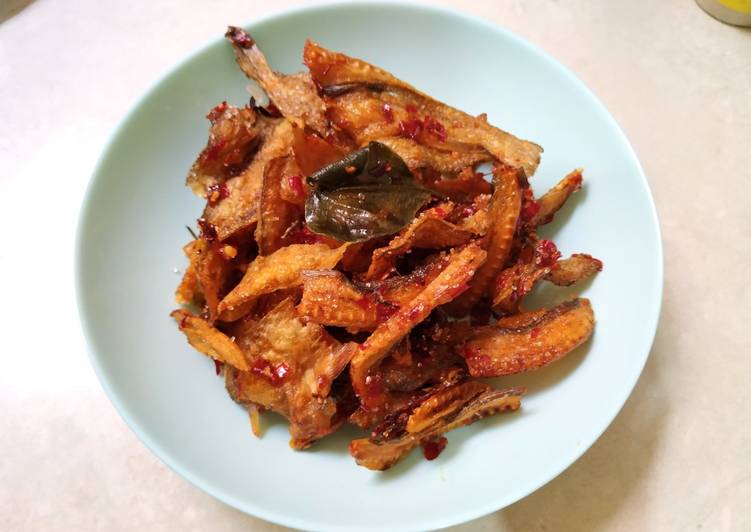 Balado Ikan Asin Renyah