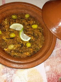 صورة لوصفة طجين بوزروك او بلح البحر
