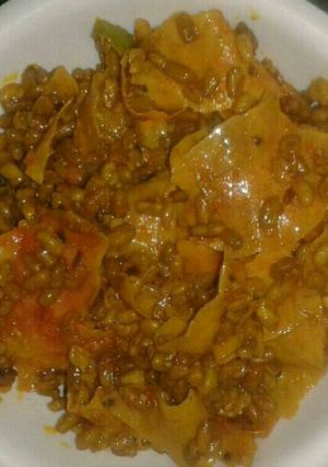 A picture of Methi papad ki sabji.