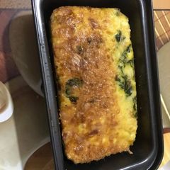 A picture of Spinach and egg casserole.