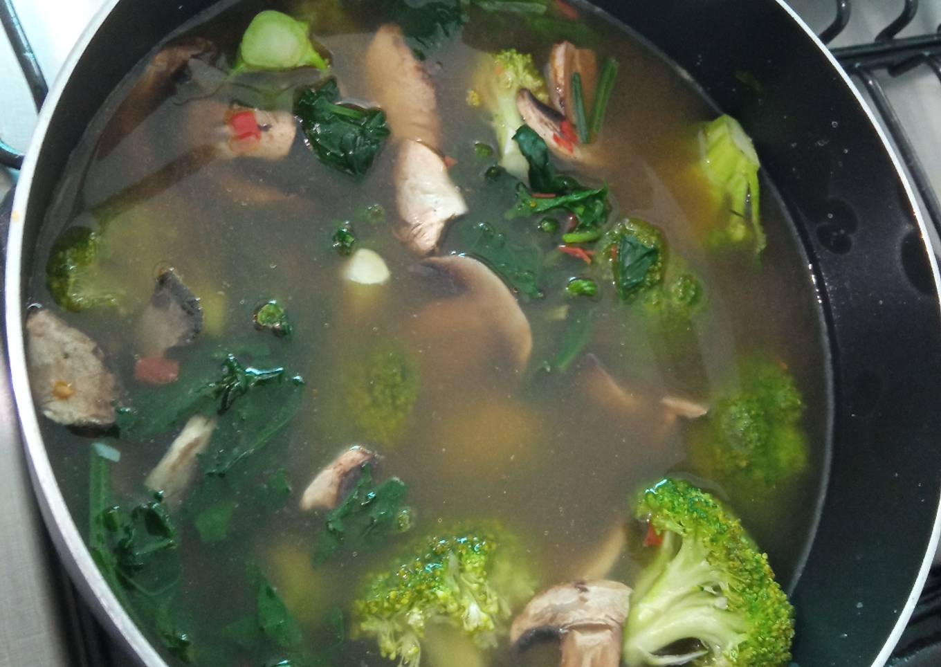 Espinacas con brócoli y champiñones