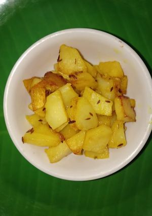 A picture of Jeera aloo.