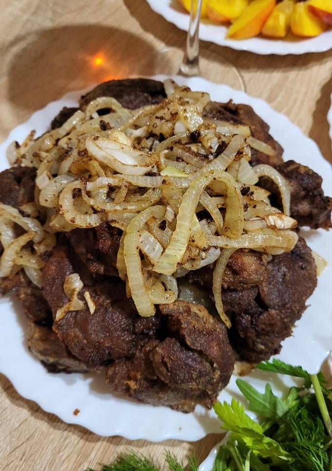 Ніжна куряча печінка