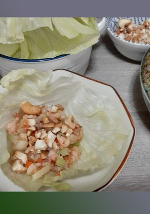 A picture of Minced Shrimp Lettuce Wrap.
