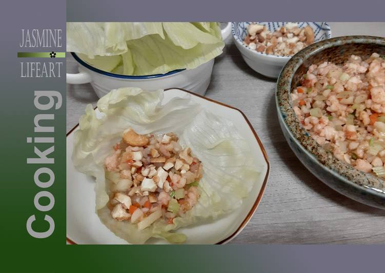 Steps to Prepare Ultimate Minced Shrimp Lettuce Wrap