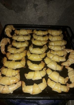 Una foto de Mini medialunas de mantecas