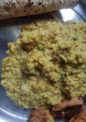 সব্জী খিচুড়ি (sabji khichdi recipe in Bengali) রেসিপির প্রধান ছবি
