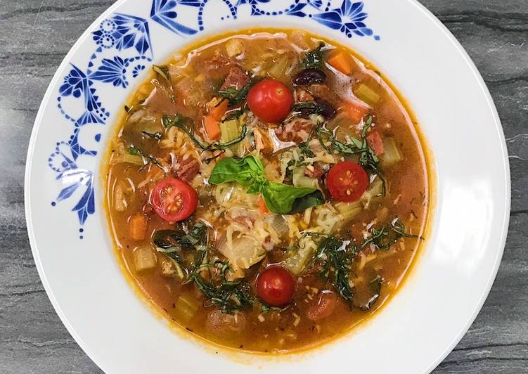 Italian Minestrone Soup