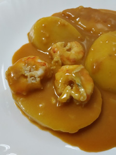 Una foto de Patatas guisadas con gambones