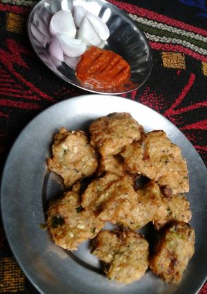 A picture of Urad dal bada.