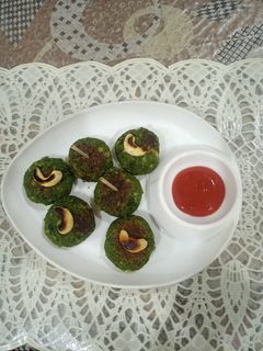 હરાભરા કબાબ (Harabhara Kebab Recipe In Gujarati) રેસીપી મુખ્ય ફોટો