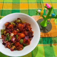 A picture of Street Style Dry Chilli Chicken.