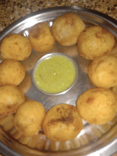કાચા કેળા ની પેટીસ (Kacha Kela Pattice Recipe In Gujarati) રેસીપી મુખ્ય ફોટો