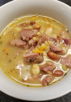 A picture of BK's Ham & 5 Bean Soup.