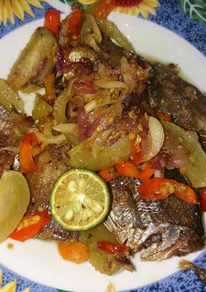 Foto resep Ikan sepat oseng jeruk limo