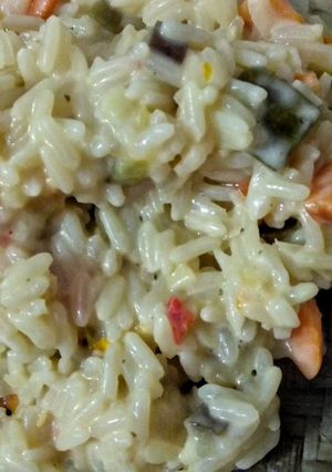 Una foto de Risotto de verduras a la crema de quesos