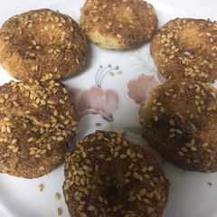 A picture of Savoury banana sesame doughnut.