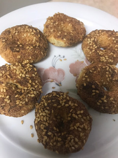 A picture of Savoury banana sesame doughnut.