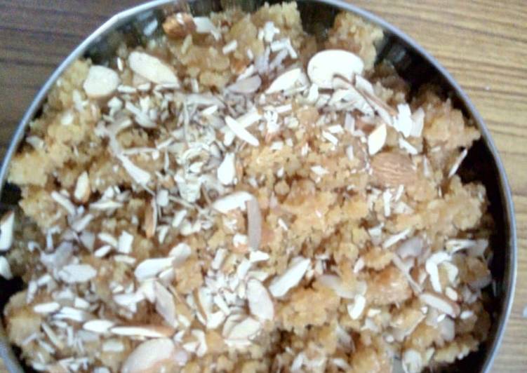 Shahi suji halwa