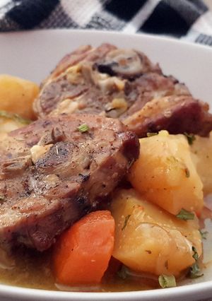 Una foto de Caldereta de Cordero en Slow Cooker (olla lenta)