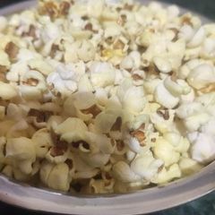 Easy homemade popcorn A picture of Easy homemade popcorn.
