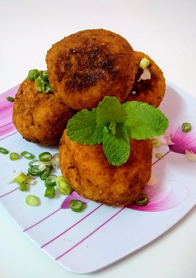 Una foto de Yuca rellena