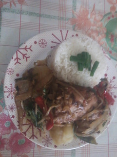 Una foto de Pollo al sillao