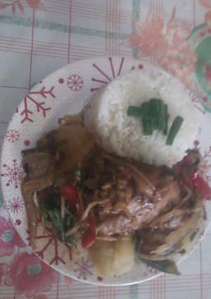 Una foto de Pollo al sillao