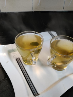 हर्बल टी(Herbal tea recipe in HIndi) रेसिपी मुख्य फोटो