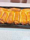 Hotdog buns