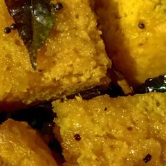 A picture of Instant Khaman Dhokla.