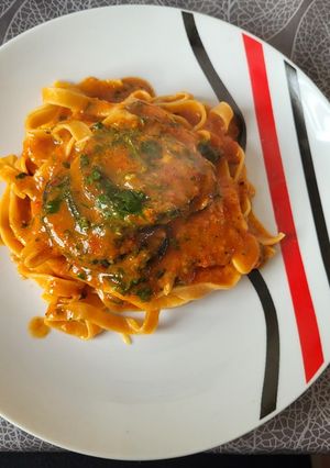 Paradicsomos cukkinis tészta recept fotója
